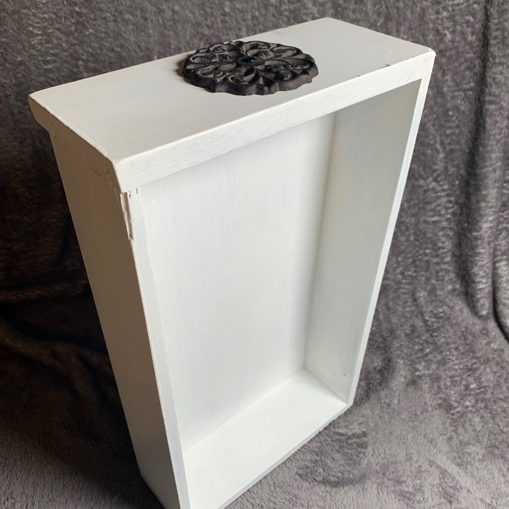 White vintage antique drawer decor  - shabby chic -n farmhouse
